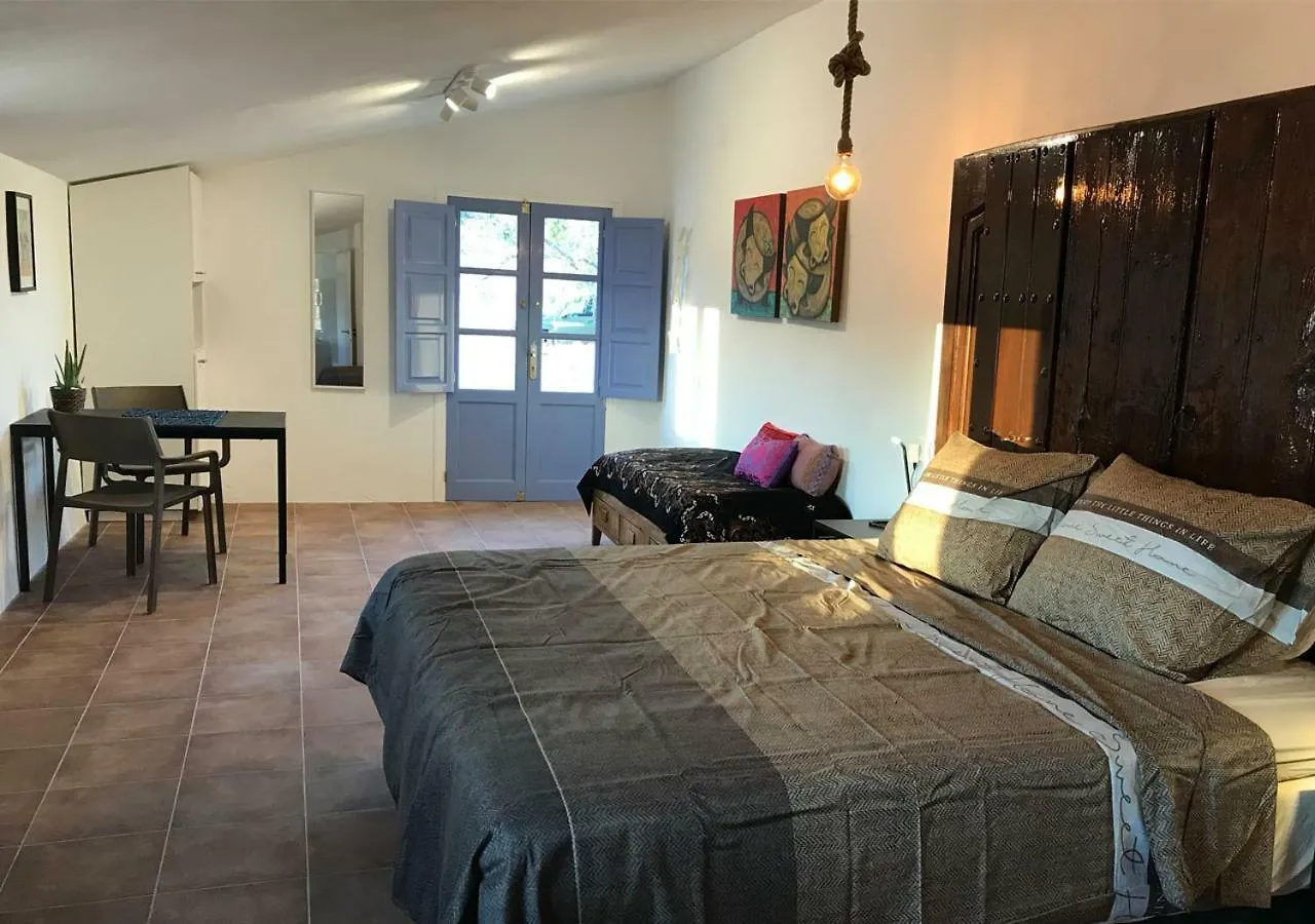 Pensión Finca Zayas Casa Rural&Guest Suites Periana